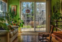 Shanghai Fashion Week Highlights: The Shape of Things to Come